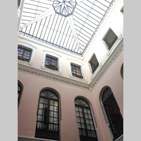 Palacio Caballeros. Parking/Wifi 赫雷斯 外观 照片