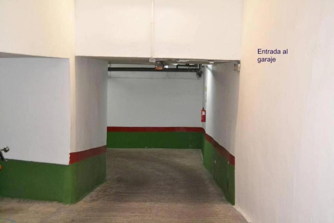 Palacio Caballeros. Parking/Wifi 赫雷斯 外观 照片