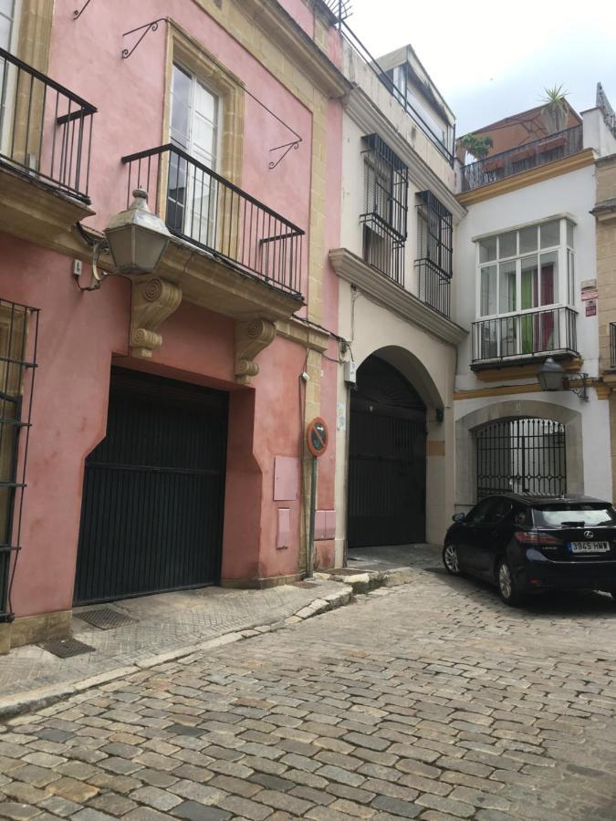Palacio Caballeros. Parking/Wifi 赫雷斯 外观 照片